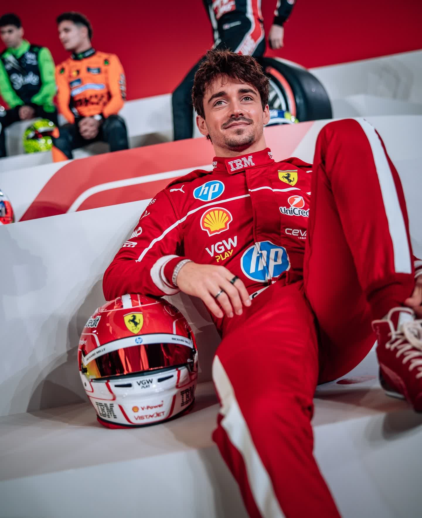 开云体育登录-包含红牛二队碾压阿斯顿马丁，勒克莱尔点燃赛场的词条